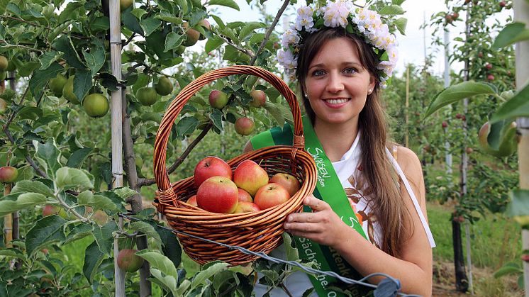Sächsisches Obstland - 21. Sächs. Blütenkönigin Laura I. 