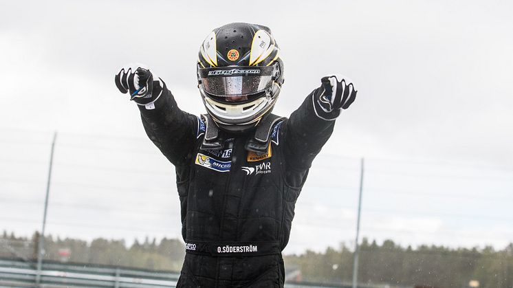 Trio delade på Formel Renault-segrar i Anderstorp