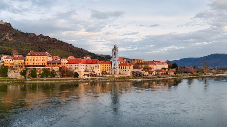 DJI_FLIP_Product Samples_ Duernstein_01.jpg