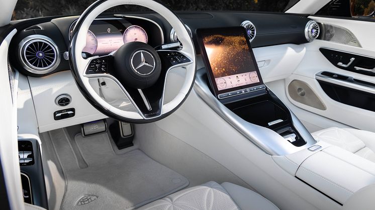 Mercedes Maybach SL 680 Monogram Series 