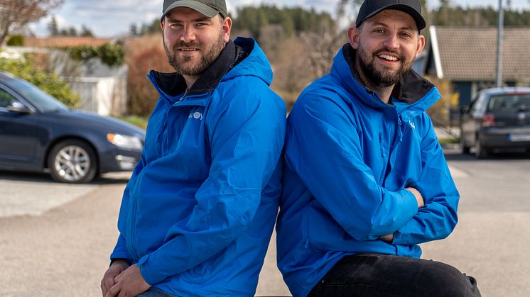 Carjoys medgrundare Jonas Aronsson (tv.) och Simon Ekstrand (th)_