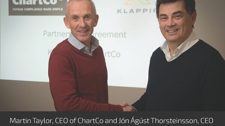 Martin Taylor, CEO of ChartCo, and Jón Ágúst Thorsteinsson, CEO of Klappir, shake hands on an exclusive partnership deal