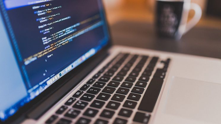 Mit dem proofDAX Testsystem von Hüngsberg lässt sich die Fehlerquote stark minimieren  Bild: Stock Snap/ Pixabay
