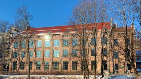 Tilskuddet er fordelt på 446 nye studentboliger i Nydalen, 38 på Kringsjå og 40 på Ullevål. Nydalen Studentby består i dag av to bygg i historiske omgivelser. Her planlegges tre nye bygg på 11 til 13 etasjer. 