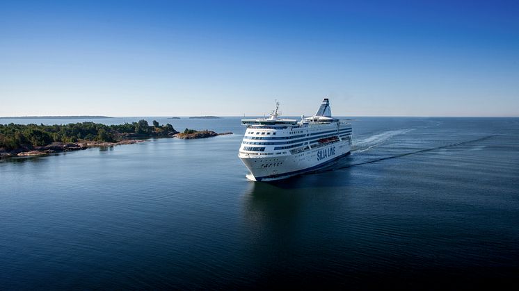 Die Silja Serenade auf dem Weg von Stockholm nach Helsinki