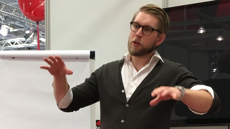 Gustav Tidström inspirerar och levererar upplevelser.