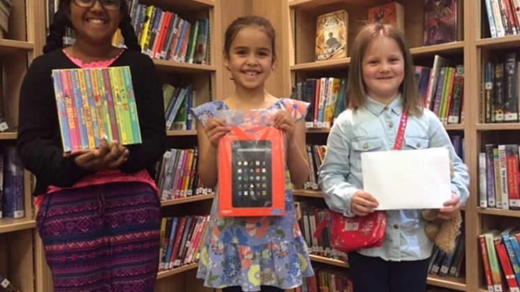 Prize occasion for young Big Friendly Read winners
