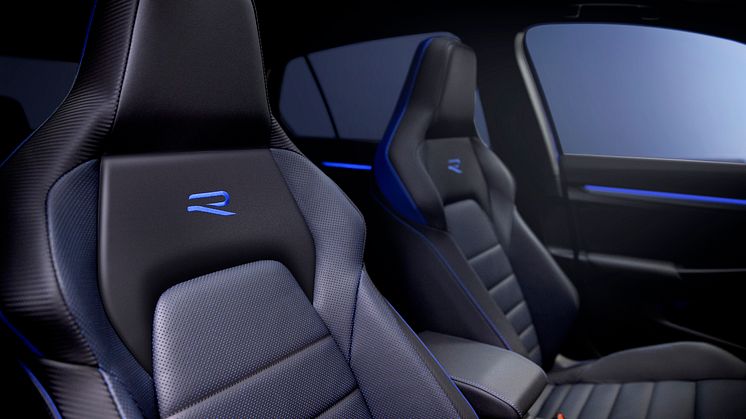 Golf R