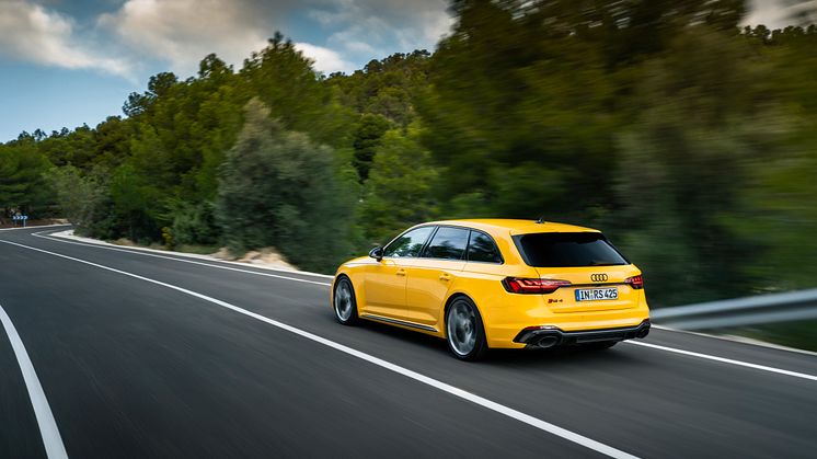 Audi RS 4 Avant edition 25 years (Imolagul)