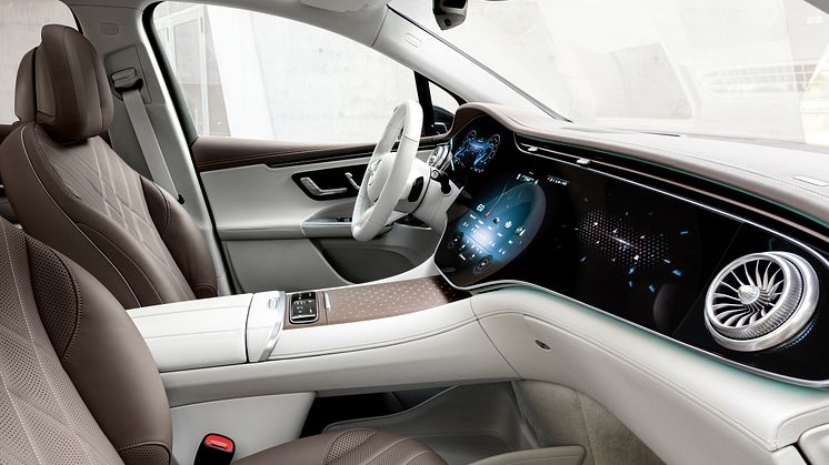 Mercedes-Benz EQE SUV