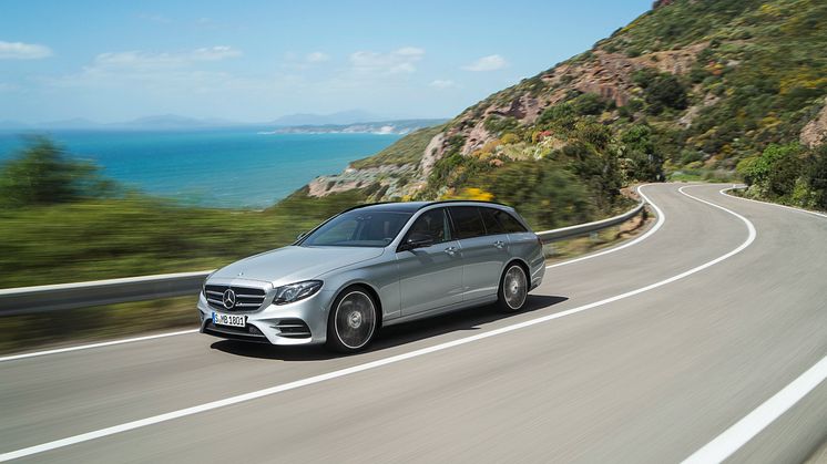 Nu lanseras Mercedes-Benz E-Klass i en version godkänd för det fossilfria bränslet HVO100. 