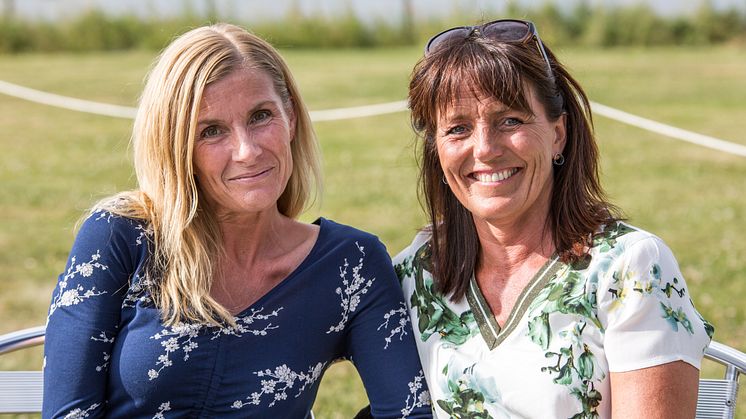 Sølvi Rundsveen (t.v.) og Marit Bjerke