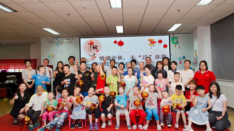 PAN PACIFIC TIANJIN GIVES BACK TO THE COMMUNITY DURING MID-AUTUMN FESTIVAL