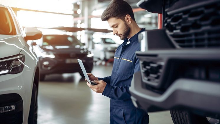 auto-repair-shop-8264761_1280