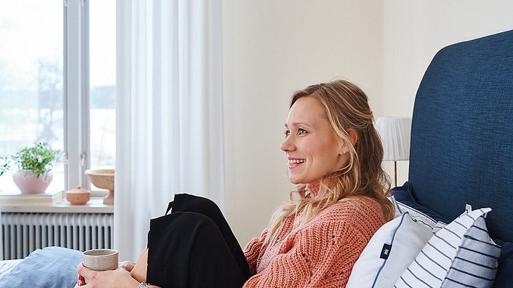 Frida Hansdotter är ambassadör för KungSängen. Nu släpper de en kollektion tillsammans. 