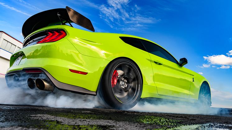 FORD_2019_MUSTANG_SHELBY_02