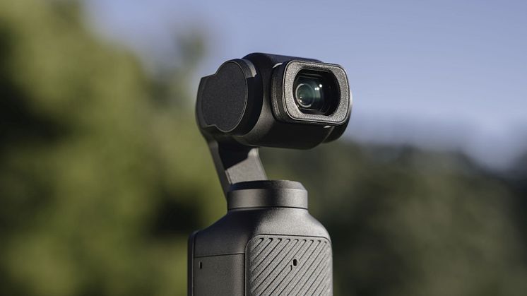 8-Wide-Angle Lens