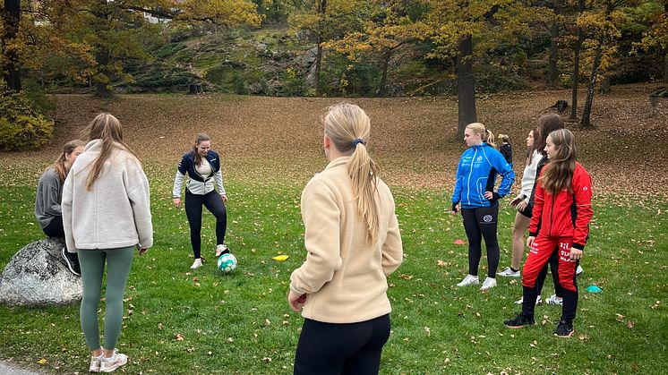 241019-Unga-ledare-Bosön-utomhus-footboll-foto-SSF.jpg