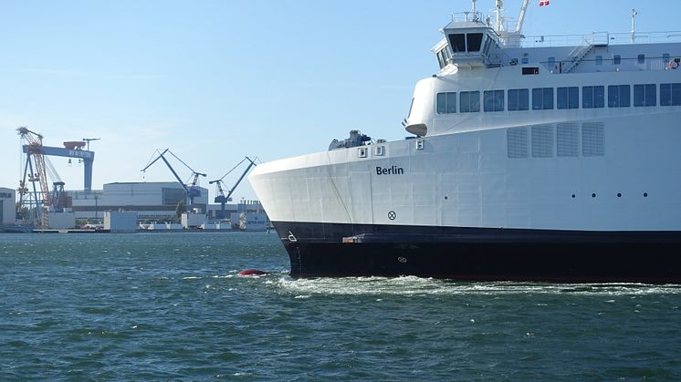 Neues Projekt zur Optimierung der Be- und Entladeprozesse der Scandlines Hybrid-Fähren im Rostocker Fährhafen.