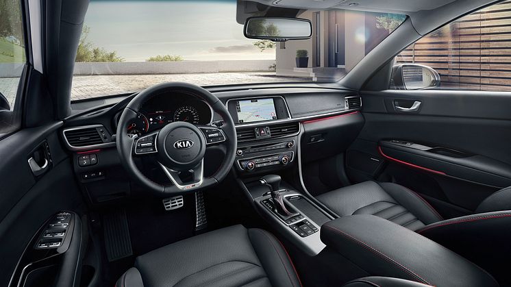 kia_pressrelease_2018_PRESS-HIGHRES_JFSW-GTL-INTERIOR