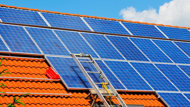 Eine effiziente Solaranlage will gewartet und gepflegt sein