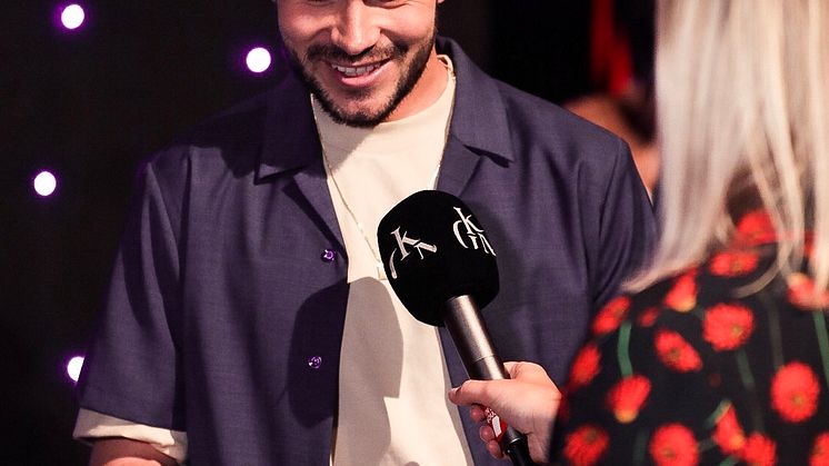Chris Holsten, Stjernekamp