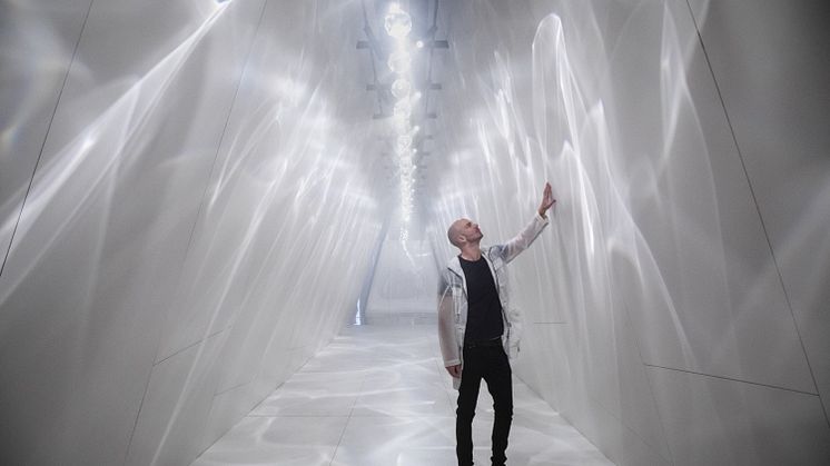 Raytrace by Benjamin Hubert från LAYER för Dekton.​