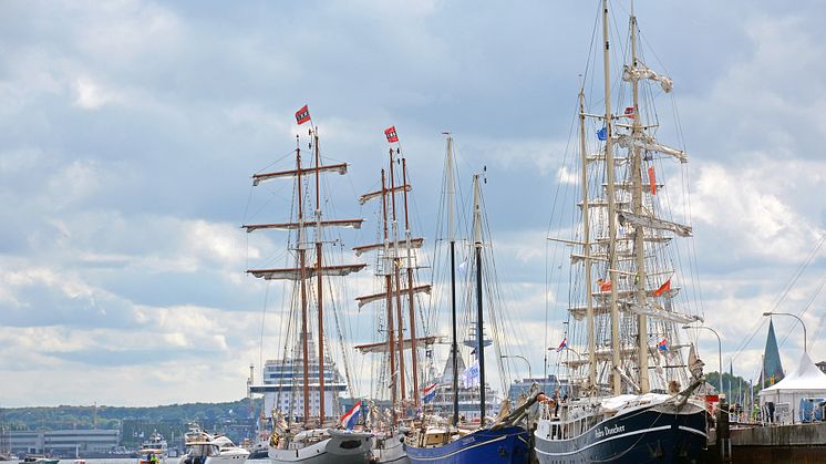 Ein Törn auf einem Traditionssegler zur Kieler Woche ist ein MUSS