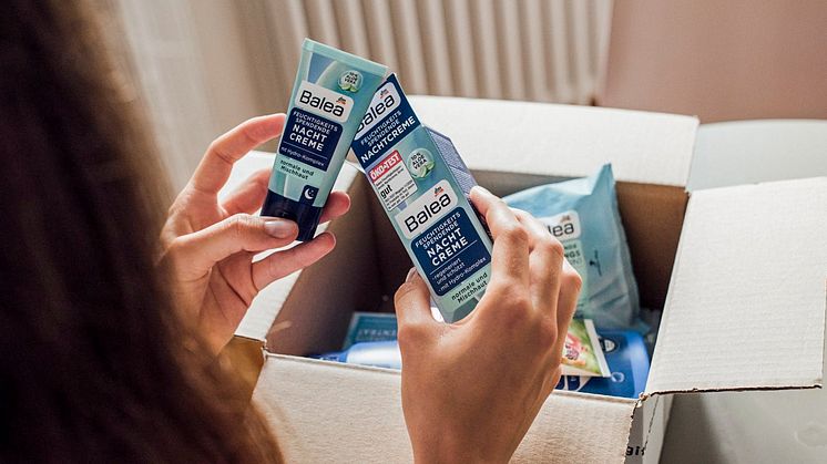 Beliebte dm-Marken-Produkte ab sofort beim größten Schweizer Onlinehändler Galaxus erhältlich