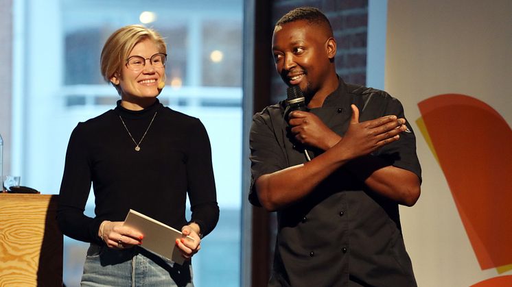 Malin Winberg och Gerald Kwizera under Bizbuz Youth 2021.