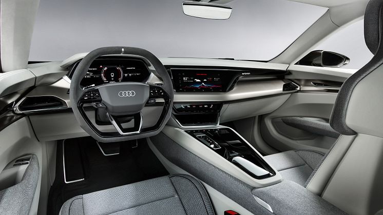 Audi e-tron GT concept (kinetic dust) interiør
