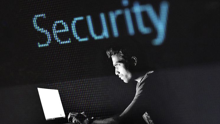 Deutsche Glasfaser rüstet sich gegen steigende Cyberkriminalität und bietet ab sofort ein Sicherheitspaket für alle Endgeräte an
