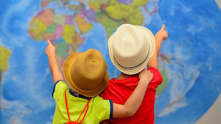 Tell us where your treasures hide and become a mini master-mapmaker 