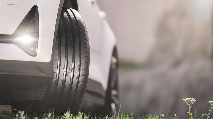 Nokian+Tyres+Hakka+Black+3+(104)