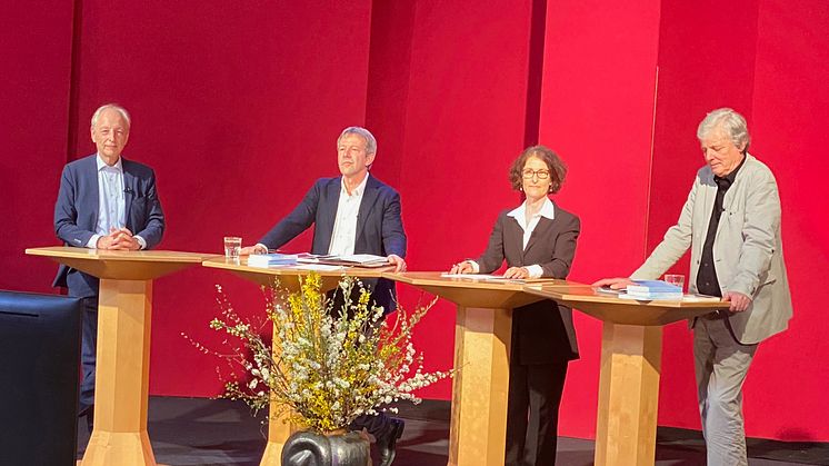 Der Vorstand am Goetheanum: Matthias Girke, Ueli Hurter, Constanza Kaliks und Justus Wittich (Foto: Sebastian Jüngel)