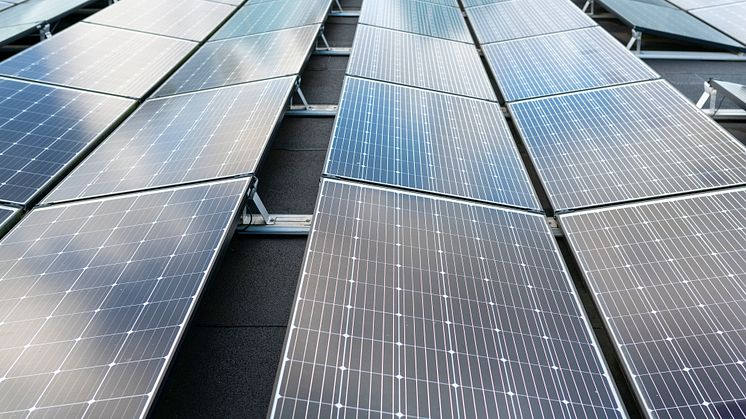 Akademiska Hus utökar sin ledning inom solceller