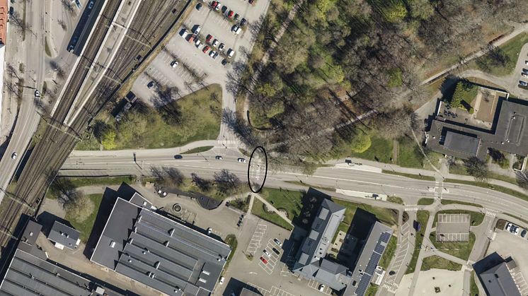 Armaturen ska testas på övergångsstället mellan Balthazar Science Center och parkeringsplatsen vid resecentrums östra del.