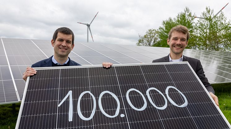 Dr. Benjamin Merkt (li.), Vorstand Netztechnik SH Netz und Niels Gutknecht (r.), Projektmanager Projektrealisierung greentech