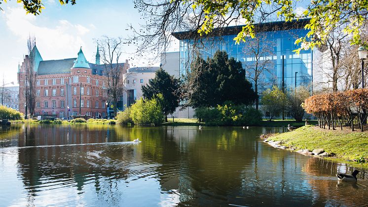 Författarscenens vårprogram på Malmö stadsbibliotek