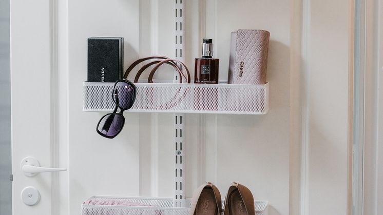 Elfa_On_door_storage_Interior_Click_in_system_2022_06_0061