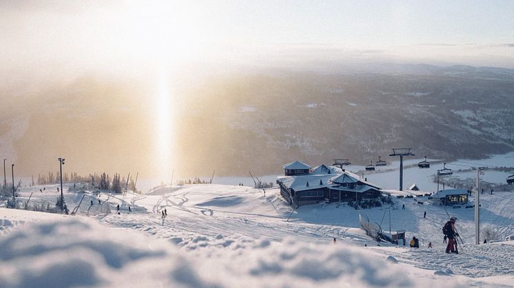 I anslutning till restaurangen La Gondola öppnar Åre Sessions upp ett nytt festivalområde i backen – med fokus på grym pizza och fest!