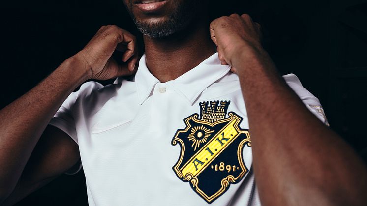 Återlanserad AIK-tröja aktiverar fler på sportläger