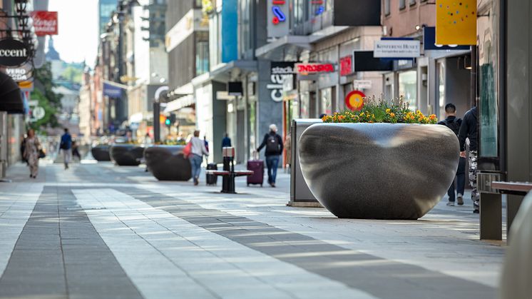 Marte planteringskärl, design Bellitalia, Drottninggatan Stockholm.ild