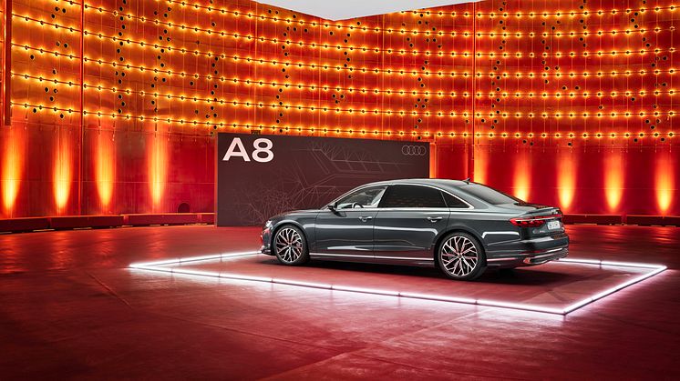 Audi A8 L