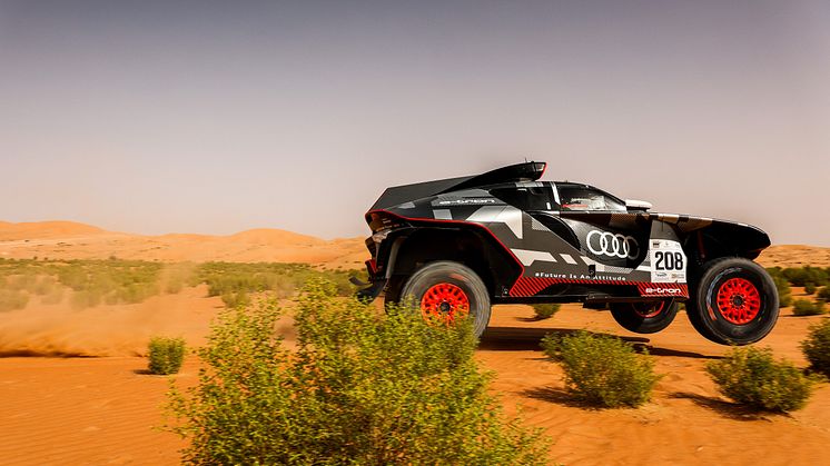 Audi RS Q e-tron (Dakar Rally)