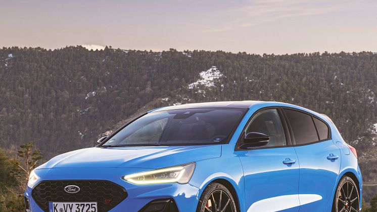2024_FORD_FOCUS-ST_28.jpg