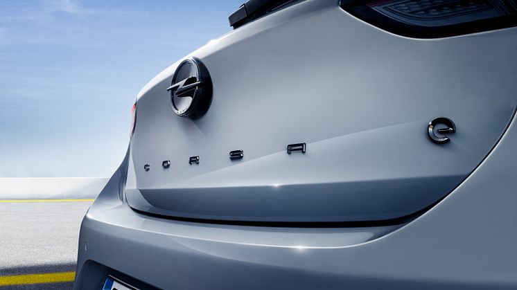 09_Opel_521744