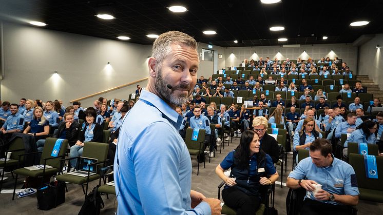Johan Sjödin, vd på JYSK Sverige, årets ledare inom svensk detaljhandel, enligt branschgalan Retail Awards.
