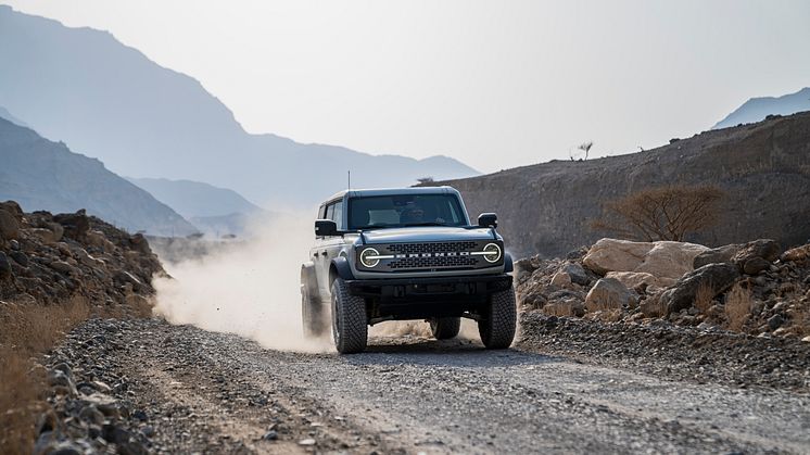 2023_FORD_BRONCO_BADLANDS_04