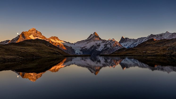 Bachalpsee-Sommer-Wetterhorn-Schreckhorn-Abendstimmung.jpg